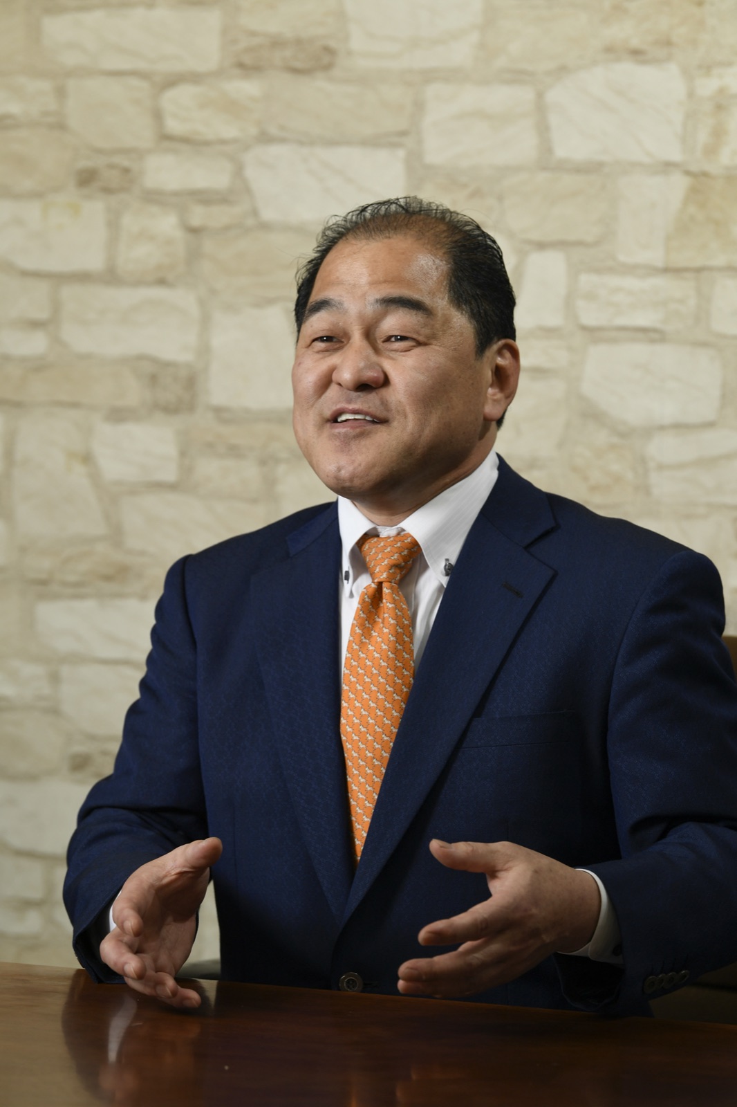 新社屋への想いを語る代表取締役社長 秋岡正之